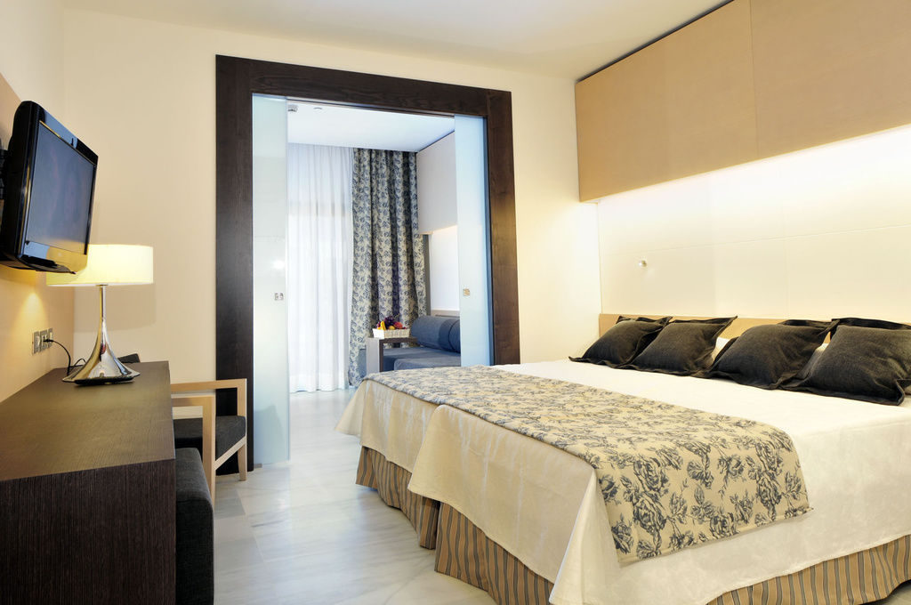 Hipotels Gran Conil Hotel