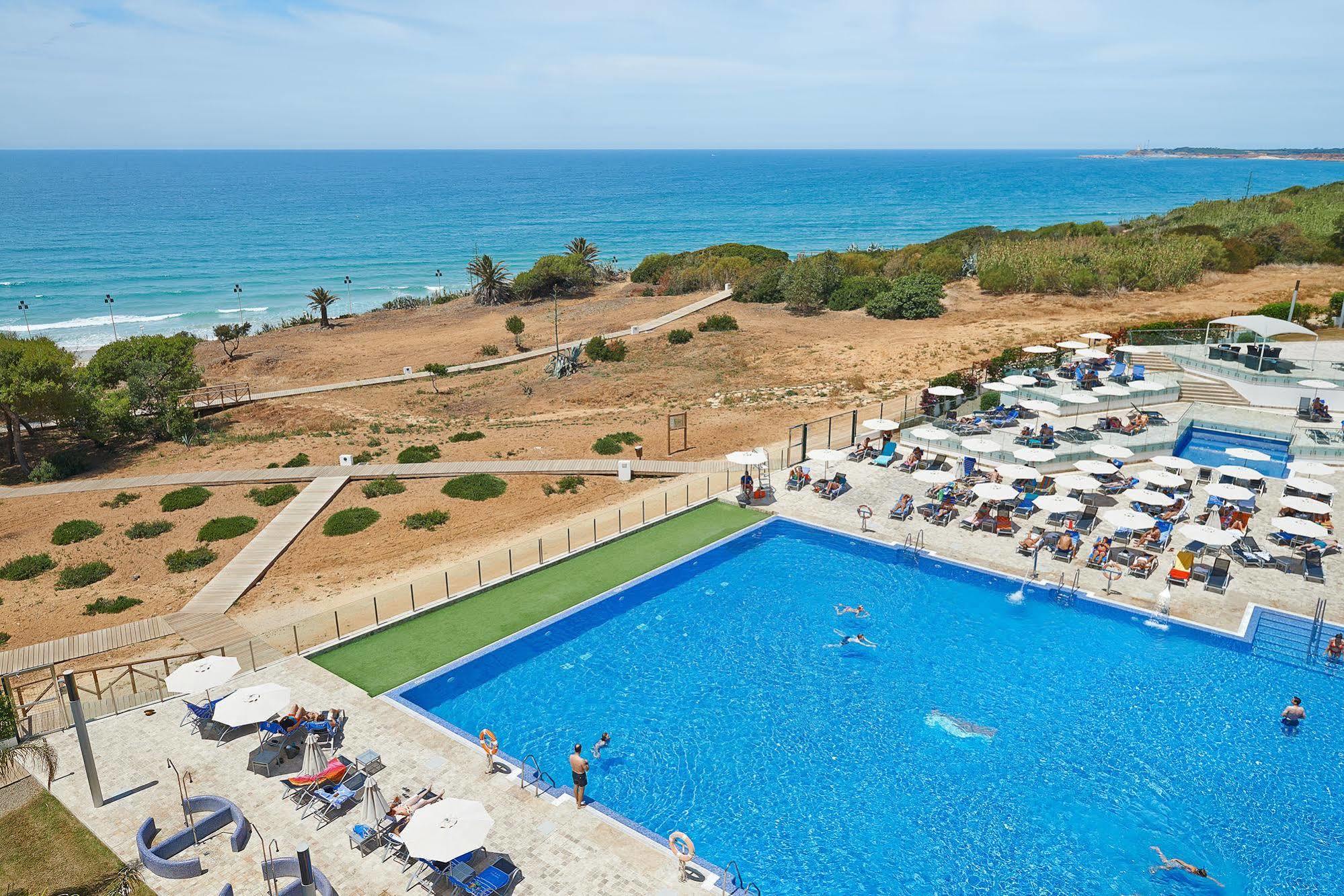 Hotel Hipotels Gran Conil 4*